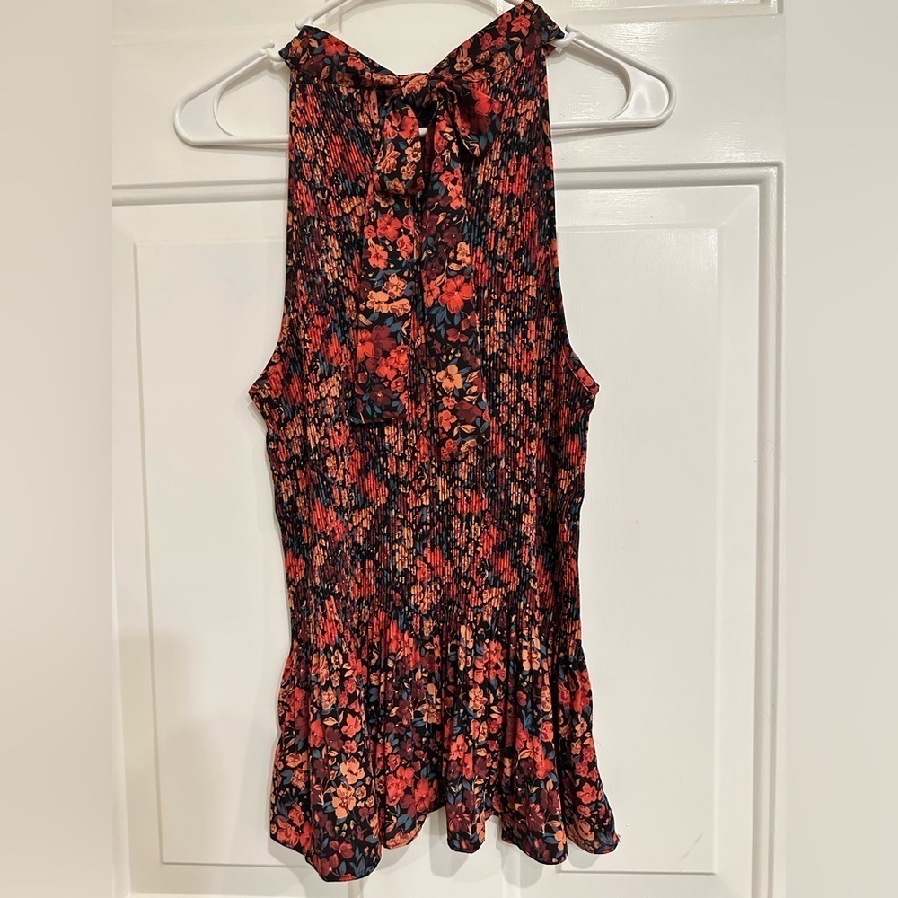 Pleione Floral Blouse - Picture 5 of 6